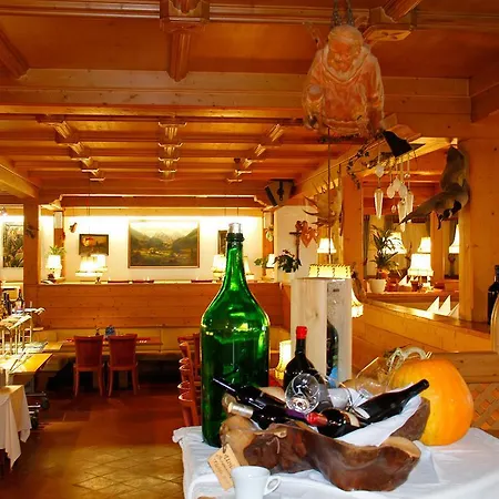 Almdiele Aparthotel Lutago